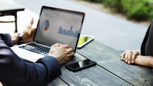 A tecnologia te ajuda a fechar mais negócios