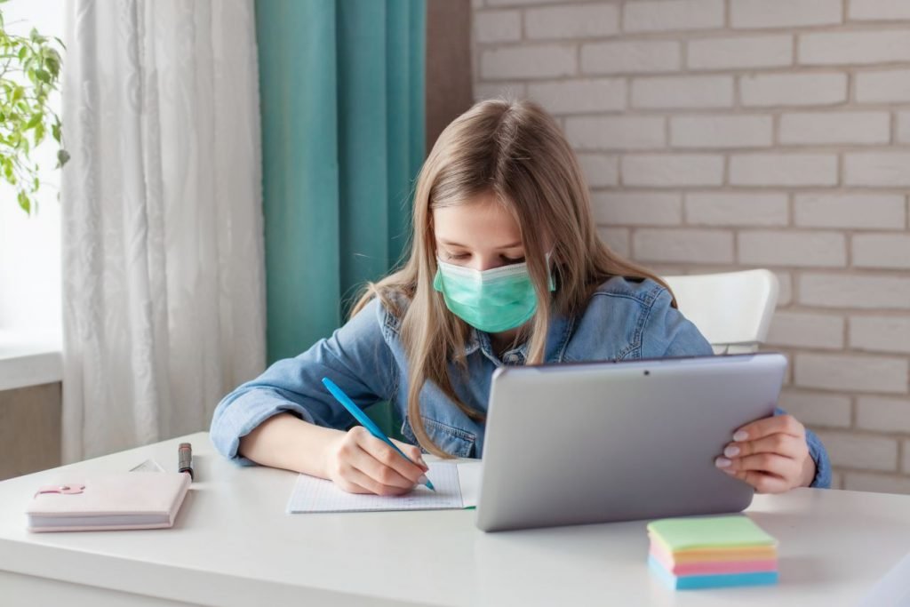 Como criar uma loja virtual e ganhar dinheiro durante a pandemia?