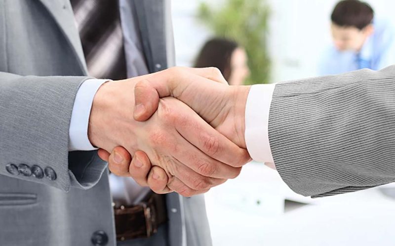 Melhores negociações com fornecedores